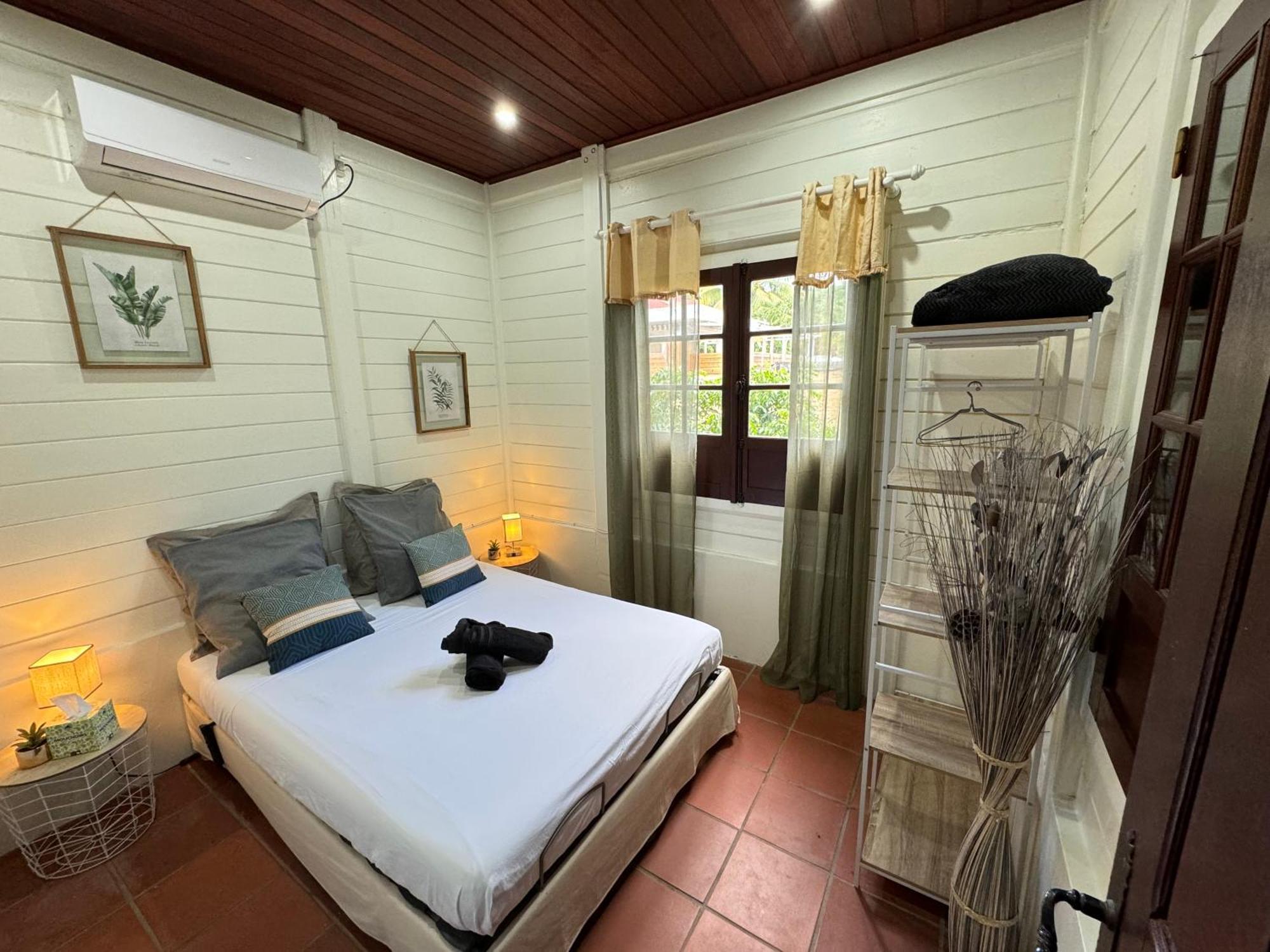 Le Gaspardo , 2 Chambres Climatisees , A 2 Mins A Pied De La Plage , Wifi , Jardin Clos, Parking ,Sans Vis-A-Vis Le Carbet Exterior foto